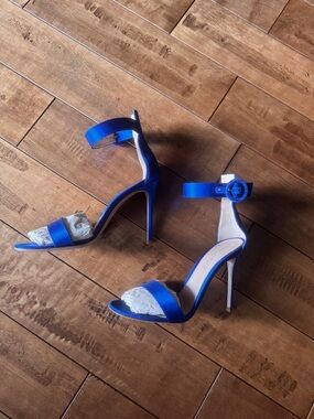 Gianvito Rossi Electric Blue Ankle-Strap Stiletto Sandals